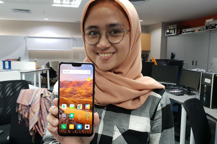 Xiaomi resmi merilis Mi 8 Lite di Indonesia. Ponsel ini masuk dalam keluarga Mi 8 dengan harga yang ramah di kantong. 