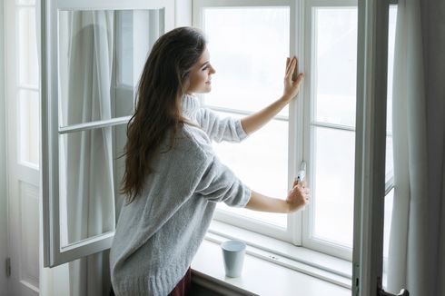 Ini Alasan Mengapa Harus Membuka Jendela Rumah Setiap Hari 