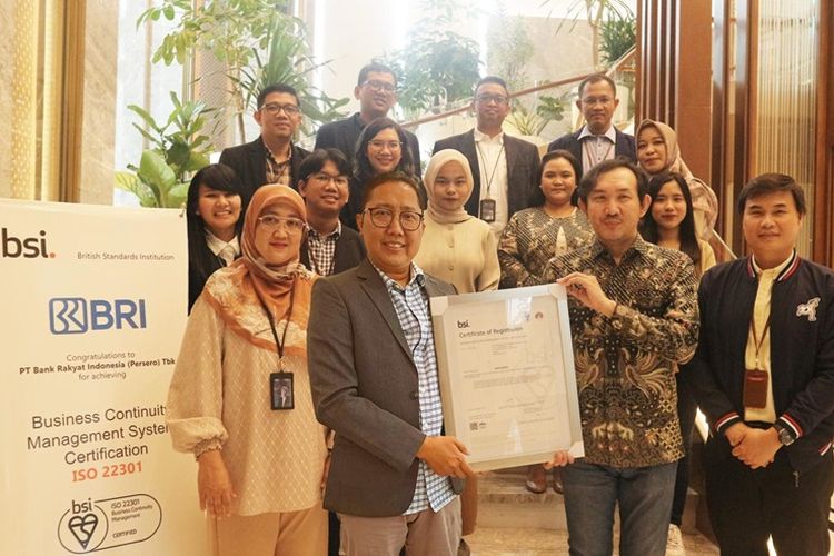 PT Bank Rakyat Indonesia (Persero) Tbk (BRI) menerima sertifikasi ISO 22301:2019 Business Continuity Management System (BCMS), Jumat (19/4/2024).