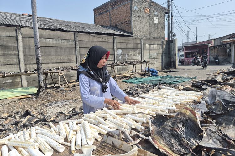 Bisnis Tulang Ikan di Jakut: Dibeli Rp 4.500, Dijual hingga Rp 65.000