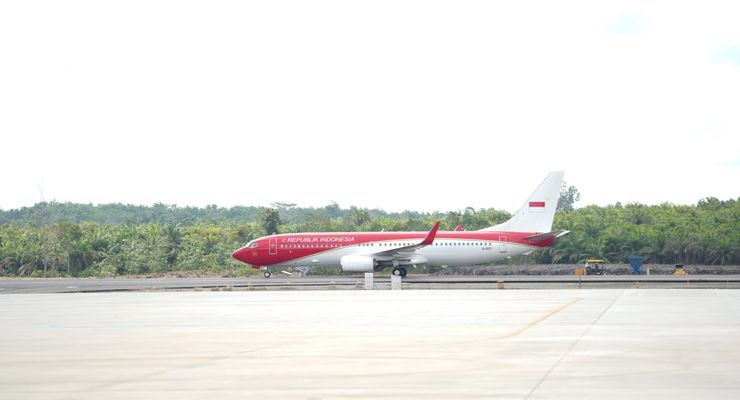 Bandara IKN Didarati Pesawat Kepresidenan, Tinta Emas Badan Bank Tanah