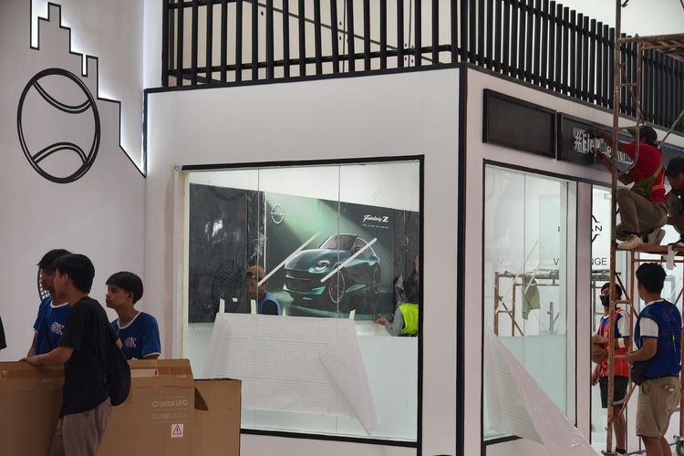 Bocoran Booth Nissan GIIAS 2026: Poster Fairlady Z Terpampang