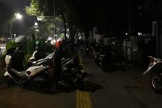 Trotoar di Lapangan Banteng Jadi Tempat Parkir Sepeda Motor