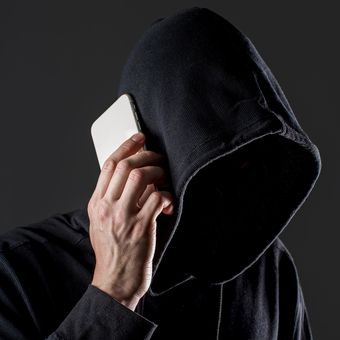 ilustrasi penipuan. Ketua Ombudsman RI (ORI) Mokhammad Najih mengingatkan bahwa tawaran kerja ke luar negeri melalui media sosial rawan menjerat pekerja migran menjadi korban tindak pidana perdagangan orang (TPPO).