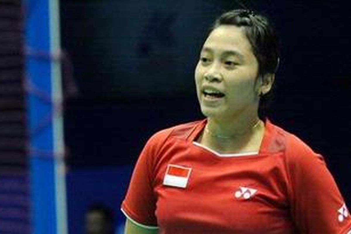 Ganda campuran Indonesia, Fran Kurniawan Teng (kanan) dan Pia Zebadiah Bernadeth, merayakan kesuksesannya usai mengalahkan ganda campuran Malaysia.