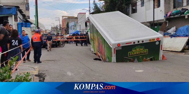 Sinkhole Telan Truk Soda di Meksiko, Ini Penyebabnya