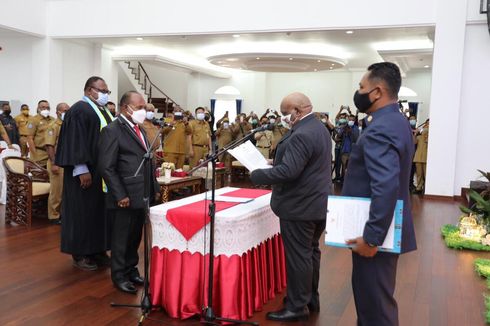 Polemik Posisi Sekda Papua, Mendagri Lantik Pejabat Definitif, Wagub Melantik Penjabat...