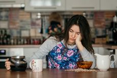 Sering Merasa Lelah Setelah Makan? Mungkin ini Sebabnya