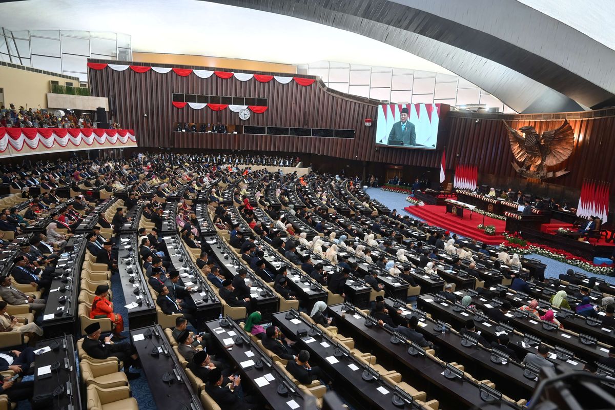 Menakar Format Yuridis Haluan Negara Pasca Restu Presiden untuk MPR RI