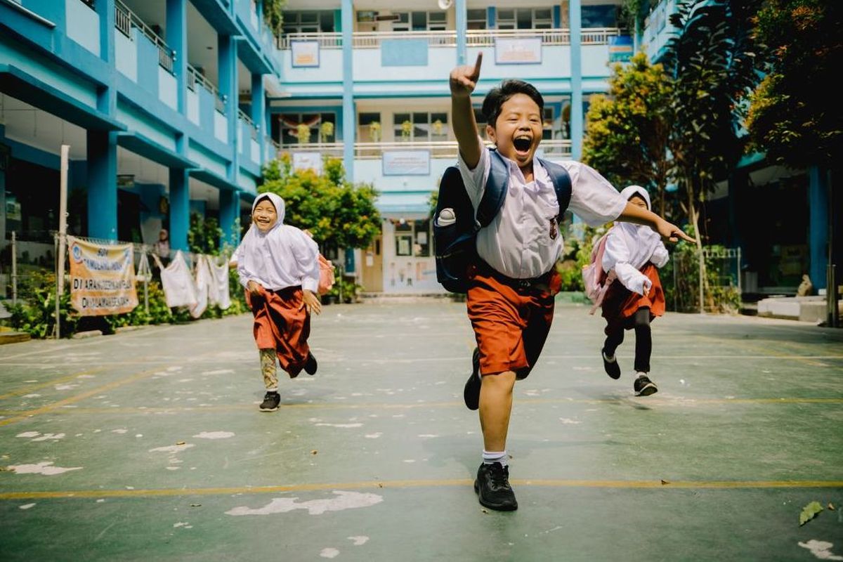Ilustrasi anak sekolah