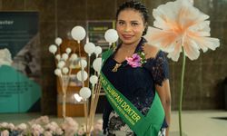 Berkat Beasiswa Freeport, Sephia Jangkup Jadi Dokter Perempuan Pertama dari Suku Amungme