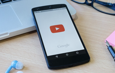 ilustrasi cara monetisasi channel YouTube.