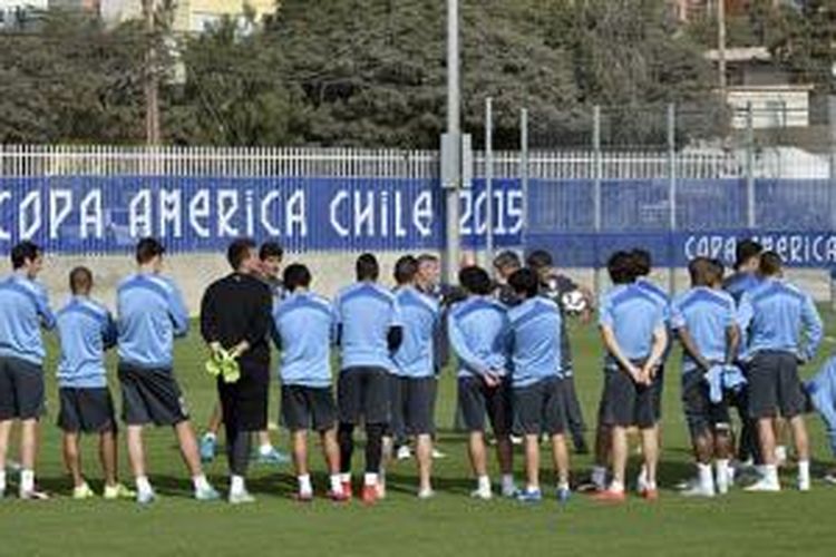 Skuad tim nasional Uruguay berlatih jelang Copa America 2015, Rabu (10/6/2015). 