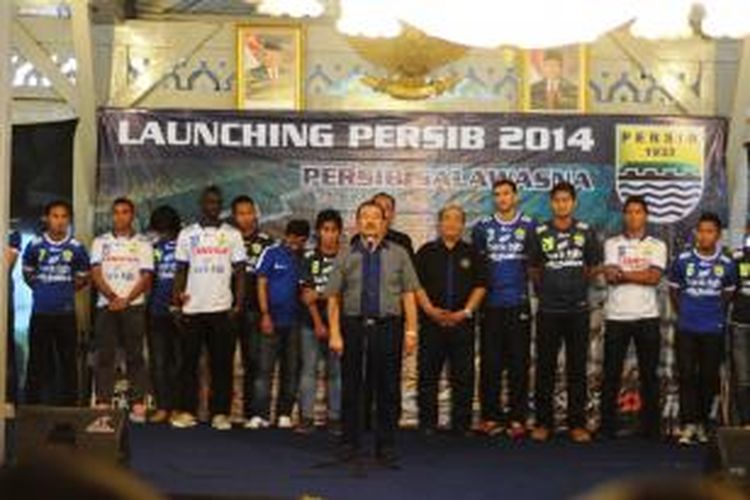 Skuad dan jersey baru Persib Bandung untuk kompetisi ISL 2014, Rabu (29/1/2014)