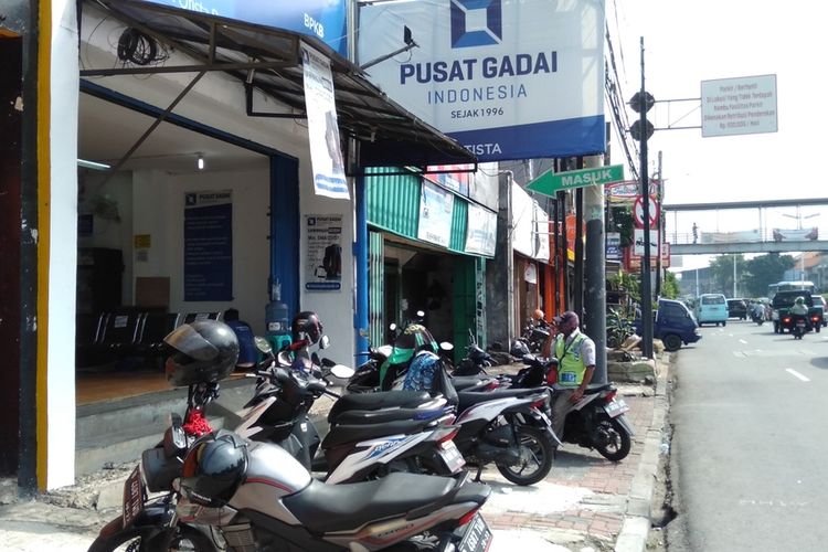 kantor Pusat Gadai Indonesia yang terletak di Jalan Otista, Jakarta Timur, Jumat (23/7/2020)