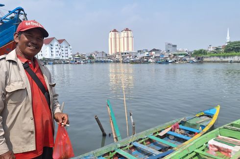 Cerita Tukang Ojek Sampan Pelabuhan Sunda Kelapa, Setia Menanti Penumpang di Tengah Sepinya Wisatawan