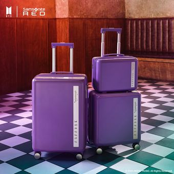 Brand koper kenamaan dunia, Samsonite Red, meluncurkan koleksi terbaru sebagai hasil kolaborasi dengan band K-Pop asal Korea Selatan, BTS. Kolaborasi keduanya yang dinamai BTS x Samsonite Red, menampilkan 7 produk yang terdiri dari koper, tas selempang, dan aksesoris perjalanan.