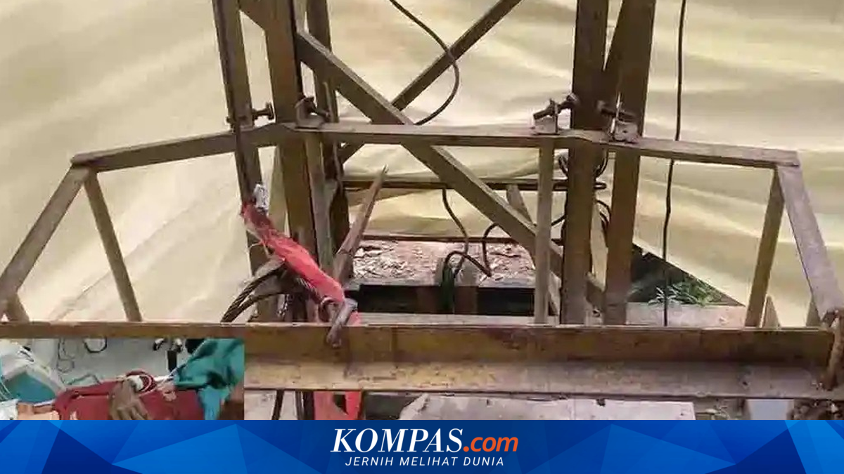 Kronologi Lift Material Jatuh di Masjid Awaluddin Kubu Raya, 6 Pekerja Terluka ~TR

Klik untuk baca: