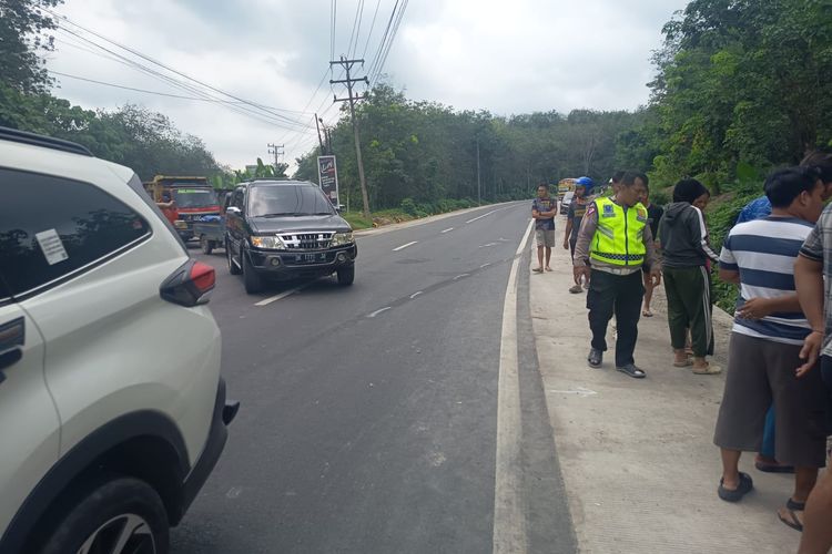 Pasutri Tewas usai Motor Tabrakan dengan Truk di Asahan, Sopir Truk Kabur