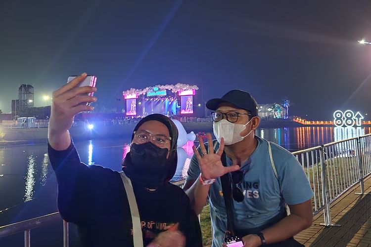 Nightography menggunakan mode Quick Shot di Galaxy Z Flip 4 dalam ajang HITC Jakarta 2022.