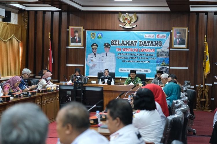 Sambutan Pemkab Klaten untuk Tim Verifikasi Penghargaan Kabupaten Kota Sehat (KKS) 2023. 