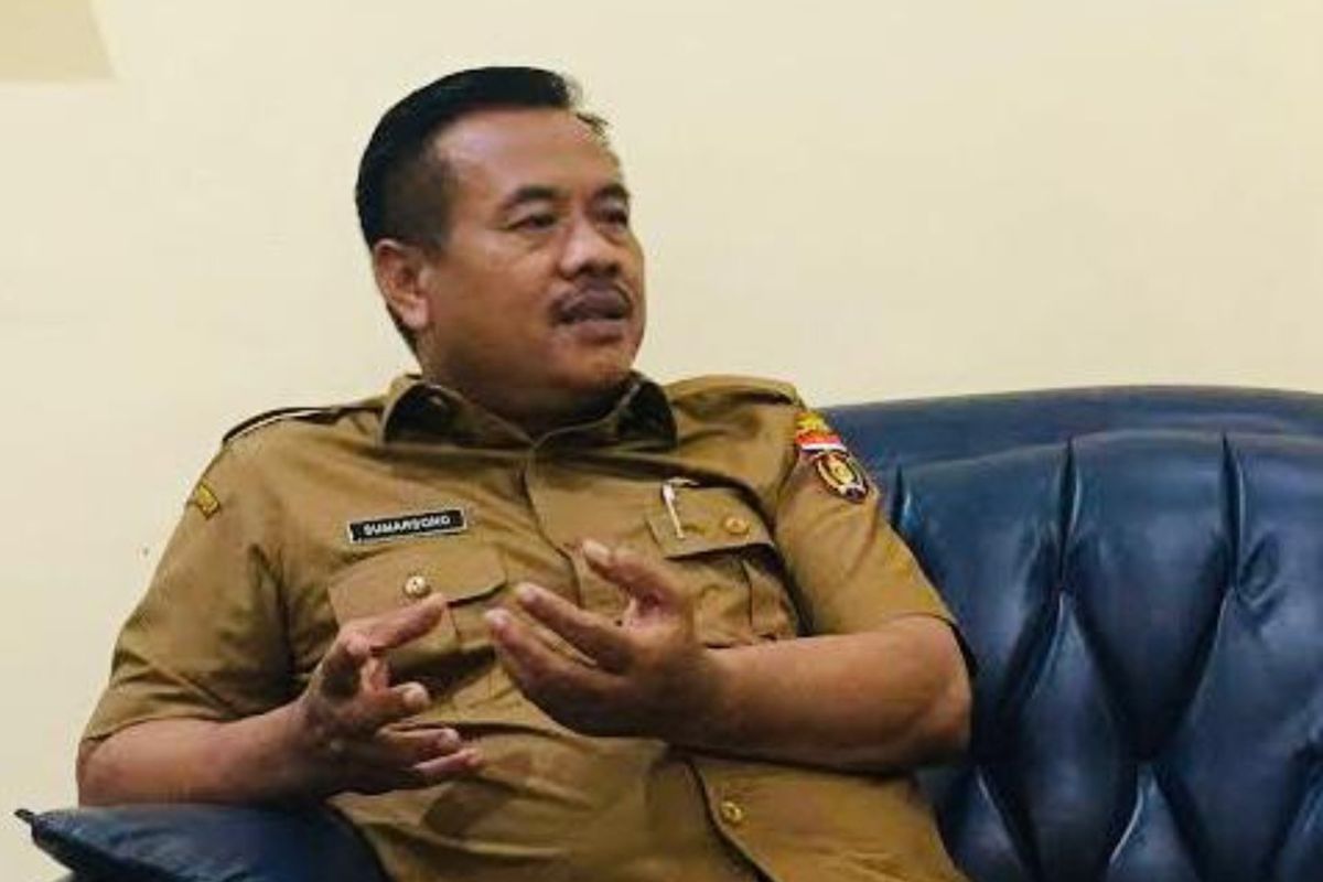 Dinas Pendidikan Kabupaten Ngawi akan memberlakukan pembelajaran selama 5 hari siswa SD dan SMP. Penguatan pe didikan karakter seperti ekstrakurikulee, pramuka dan pendidikan agama akan dilaksanakan setelah pbelajaran mata pelajaran.