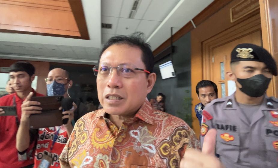 Terungkap dalam Dakwaan, Sekretaris MA Hasbi Hasan Keliling Bali Naik Helikopter bareng Windy Idol