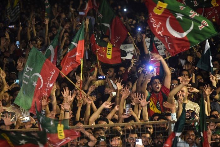 Pakistan Diambang Kerusuhan Sipil Setelah Penggulingan Imran Khan, Apa yang Terjadi?