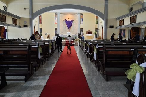 Jelang Paskah, Sekelompok Warga Terjunkan 4 Anjing Pelacak Menyisir Sejumlah Gereja di Malang