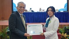 Kisah Fransisca, Apoteker Katolik Lulusan UM Bandung dengan IPK 3,96