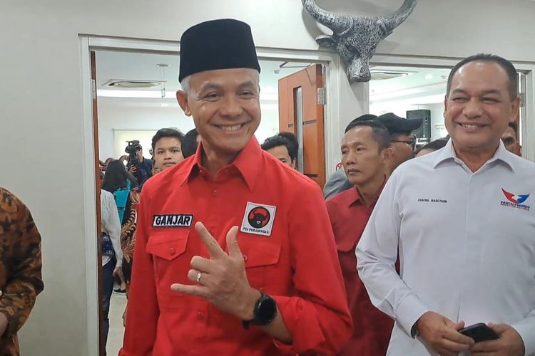 Bakal capres dari PDI-P Ganjar Pranowo saat ditemui di kantor DPP PDI-P, Jakarta Pusat, Jumat (9/6/2023). 