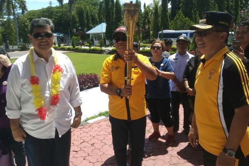 Obor Paskah 2018 Melintas di Poso