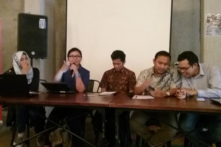 Diskusi publik yang digelar Kode Inisiatif membahas kisruh kepemimpinan Dewan Perwakilan Daerah (DPD), di Jakarta, Selasa (6/6/2017).