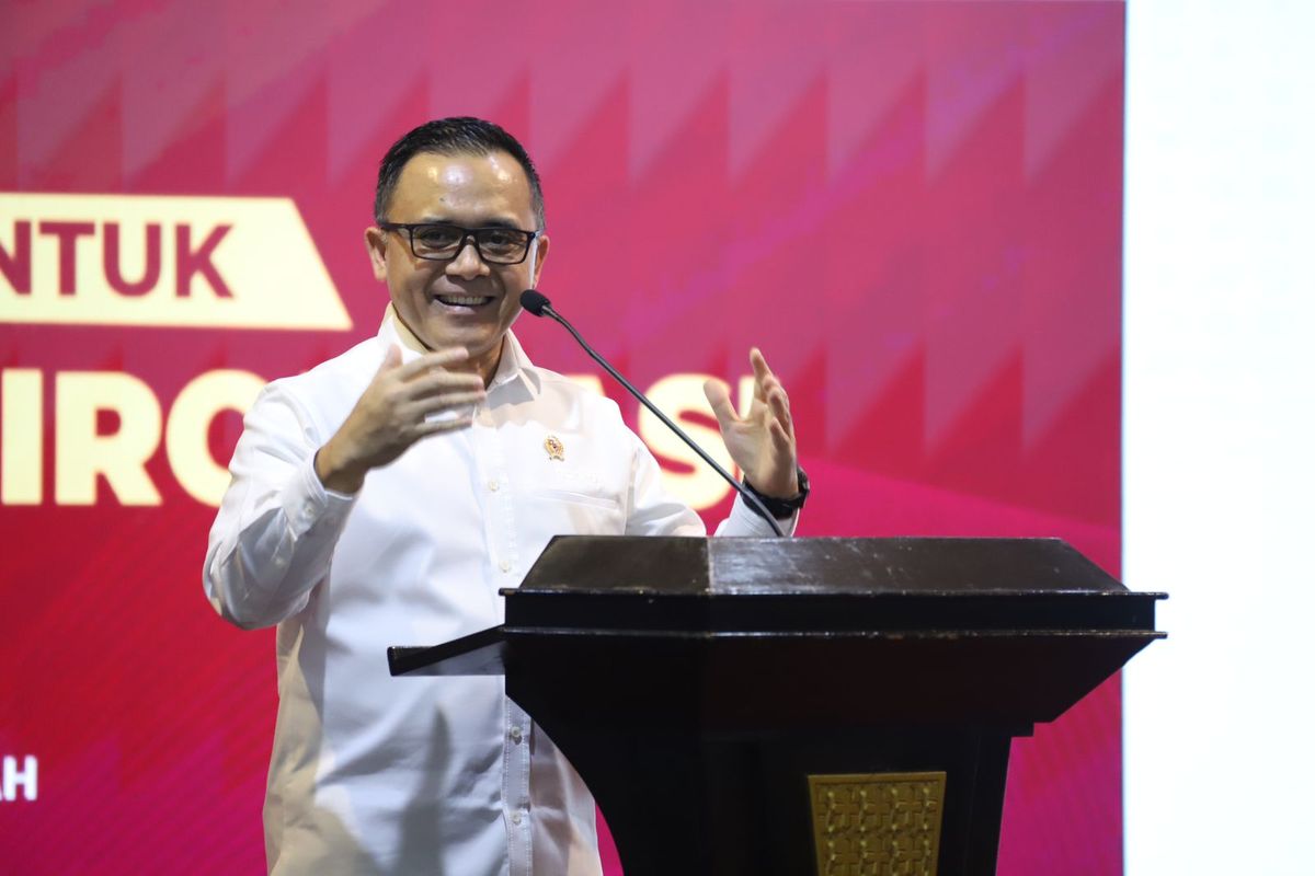 Menteri Pendayagunaan Aparatur Sipil Negara Reformasi Birokrasi (Menpan-RB) Abdullah Azwar Anas dalam Musyawarah Perencanaan Pembangunan (Musrenbang) Provinsi Jawa Tengah Tahun 2024 untuk Penyusunan Rancangan Rencana Kerja Perangkat Daerah (RKPD) Tahun 2025 di Semarang, Jawa Tengah (Jateng), Senin (29/4/2024).