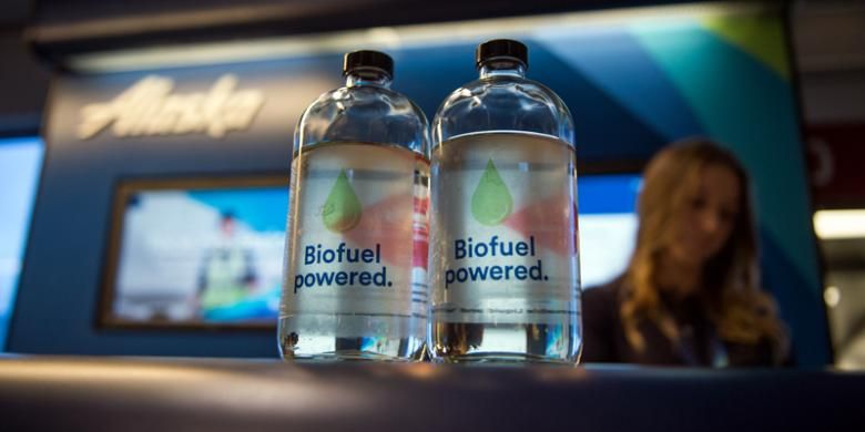 Biofuel yang dihasilkan dari limbah kayu, dipakai sebagai campuran avtur di pesawat Alaska Airlines.
