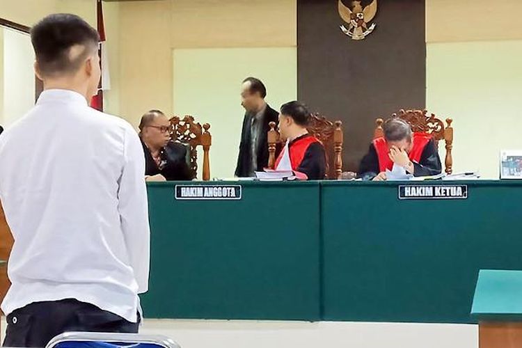 Hakim Sempat Menangis Saat Bacakan Kekejaman Pelaku Pembunuhan Bayi 3,5 Tahun di Sidang Vonis