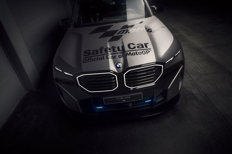 BMW XM menjadi safety car MotoGP 2024