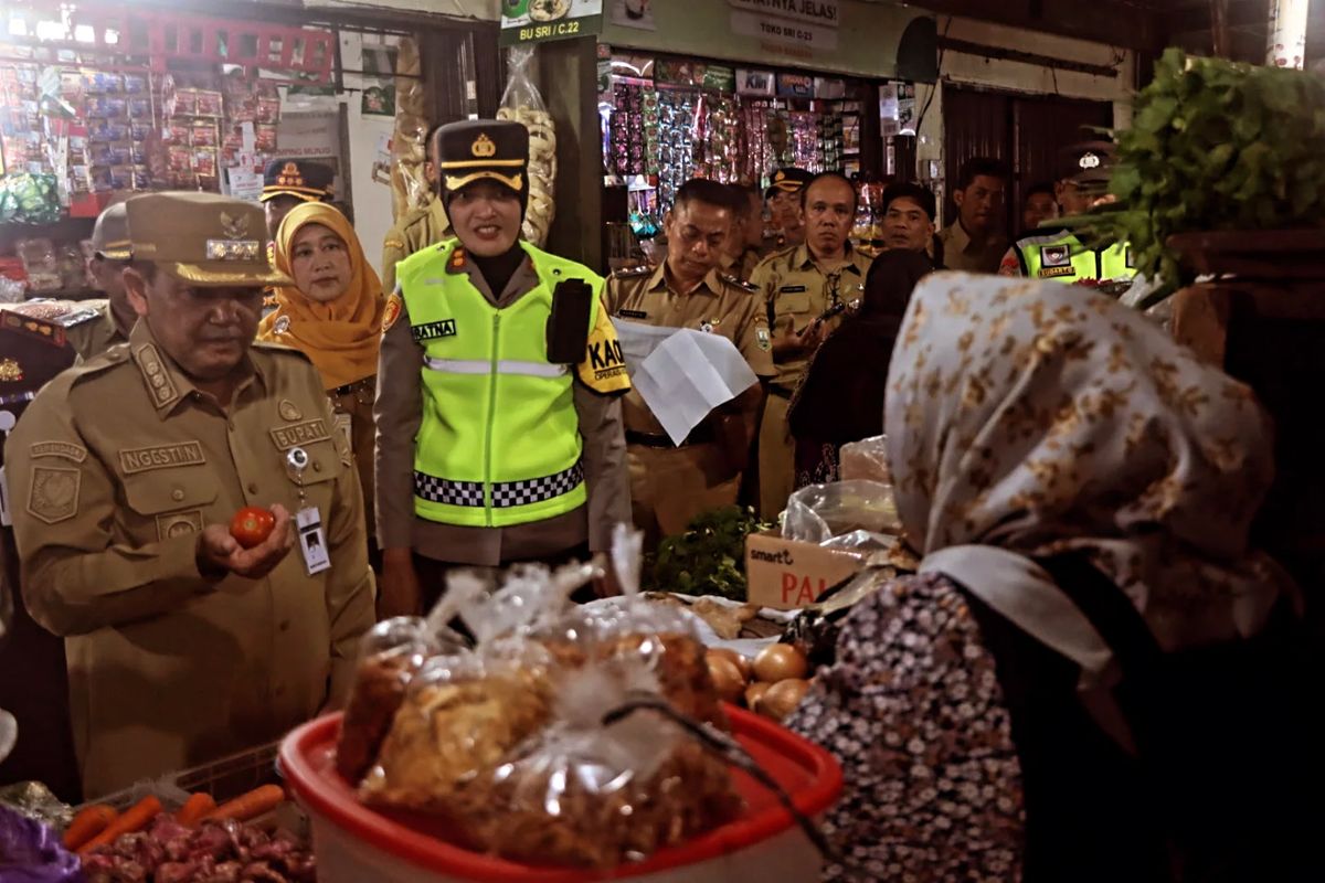 Jelang Lebaran Harga 8 Kebutuhan Pokok di Semarang Alami Kenaikan