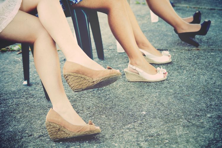 Jangan Paksa Kaki Pakai Sepatu Kekecilan, Pahami Bahaya Sindrom Cinderella