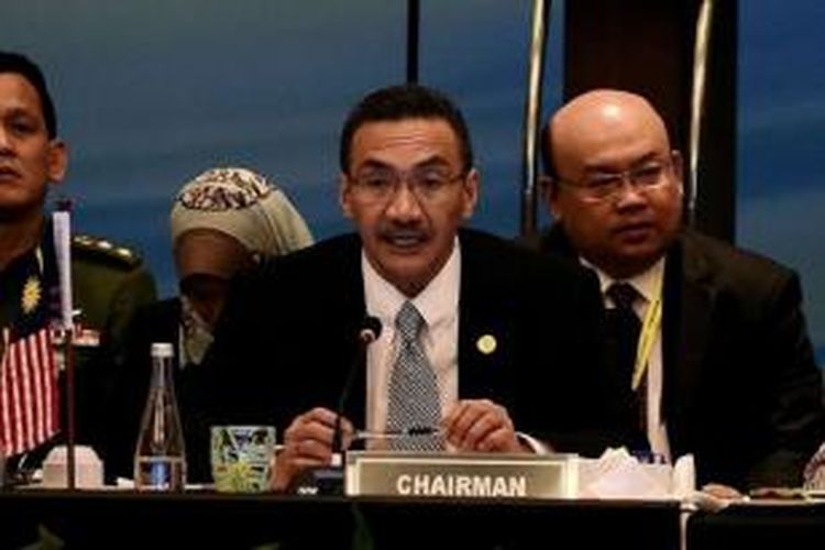 Menteri Pertahanan Malaysia Hishammuddin Tun Hussein 