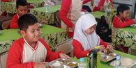 Keracunan Menu MBG di Bogor Memburuk: 9 Siswa Tambahan, Total Capai 223 Korban