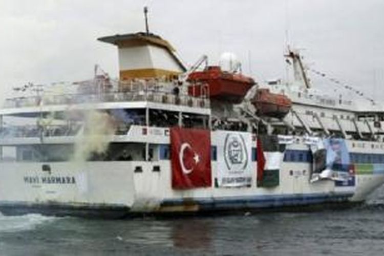 Dalam insiden di atas kapal Mavi Marmara pada Juli 2010, sepuluh aktivis asal Turki tewas. 