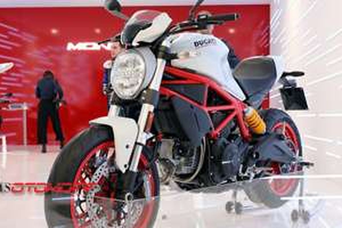 Ducati Monster 797 di EICMA, Milan.