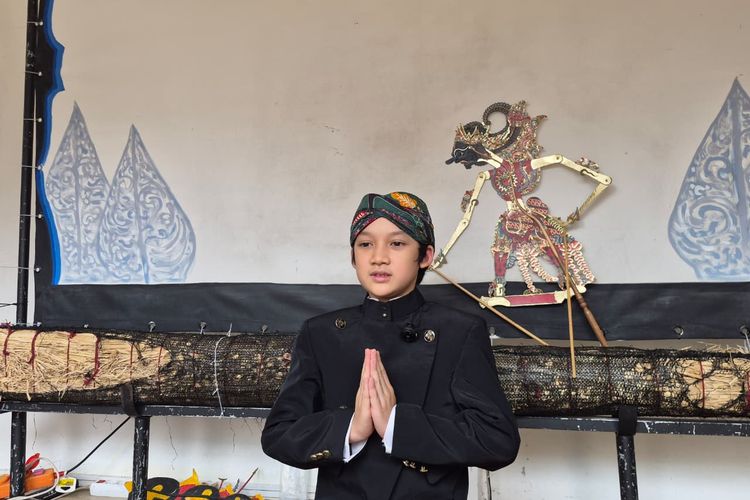 Kitama Arturo, Bocah 12 Tahun yang Memilih Wayang di Tengah Gempuran Hiburan Modern