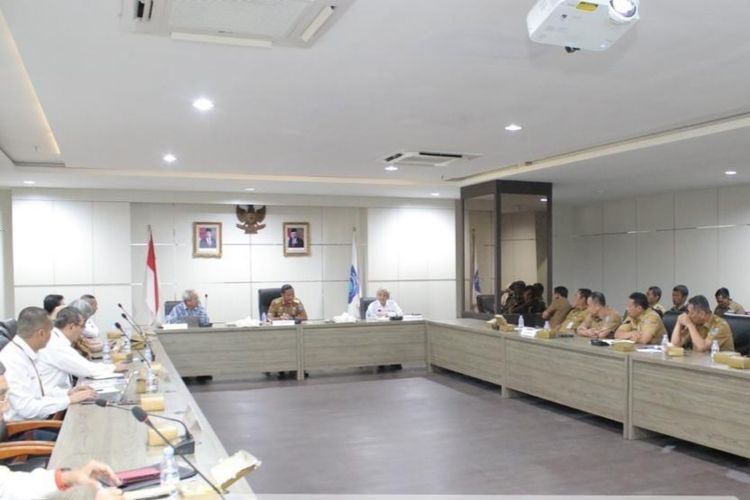 Rapat Dewan Energi Nasional dengan Pemerintah Provinsi Bangka Belitung terkait rencana pembangunan Pembangkit Listrik Tenaga Nuklir di Pulau Gelasa, Senin (12/6/2023).