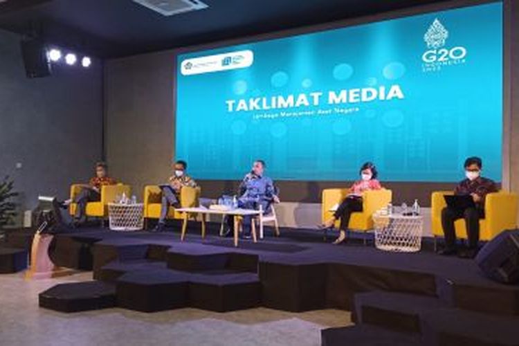 Direktur Utama Lembaga Manajemen Aset Negara (LMAN) Basuki Purwadi  dalam Taklimat Media: Kinerja LMAN 2021 dan Rencana Kinerja 2022 disiarkan secara virtual, Selasa (25/1/2022).