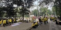 Massa BEM UI Batal Naik 24 Kopaja ke Bundaran HI, Sebut Sopir Tiba-tiba Batalkan Pesanan