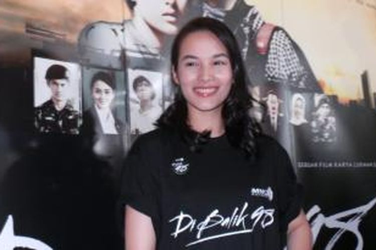 Chelsea Islan hadir dalam acara press screening film Di Balik 98, yang disutradarai oleh Lukman Sardi, di Djakarta Theater XXI, Jalan MH Thamrin, Jakarta Pusat, Rabu (7/1/2015) malam.