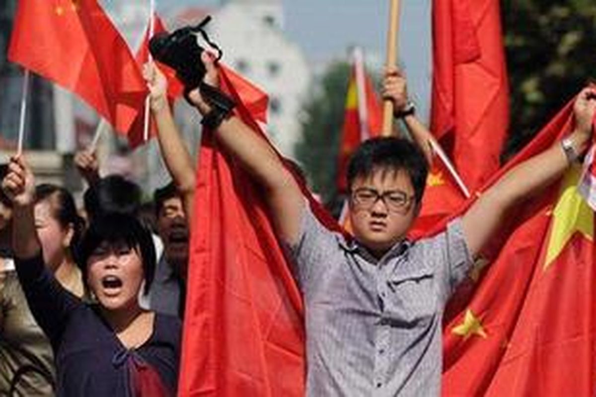 Demonstrasi anti-Jepang semakin marak di China setelah Jepang menyatakan telah membeli Kepulauan Senkaku yang menjadi sengketa.