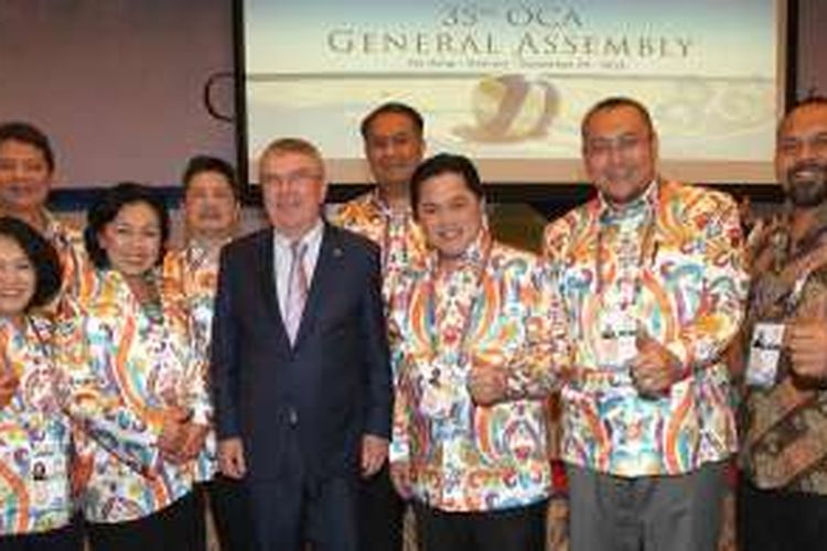 Delegasi Indonesia dengan Presiden IOC, Thomas Bach